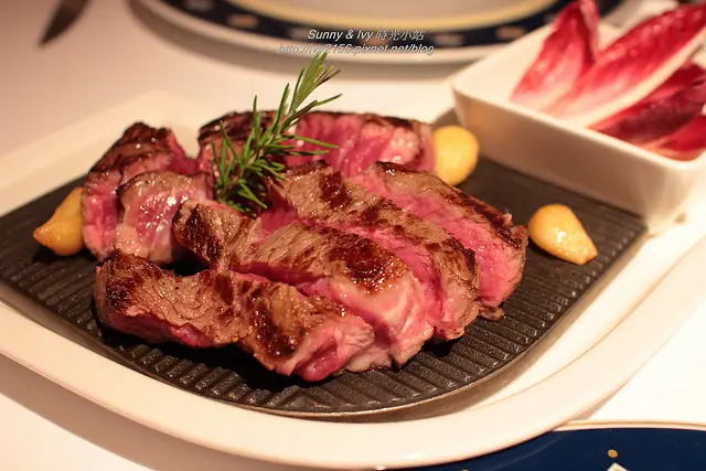 【台北中山食記】歐華酒店地中海牛排館。濕式熟成50天肋眼牛排軟嫩迷人