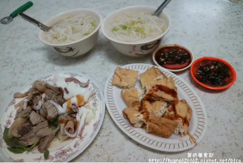 【新北三重區】在地三重人的老味道『游記米粉湯 』三重巷弄美食/米粉湯/古早味