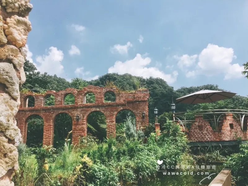 新北市新店 │ 似宮崎駿天空之城夢幻行程 – 紅磚城堡 青立方休閒農場(景觀餐廳)Greenery Cube Cafe 