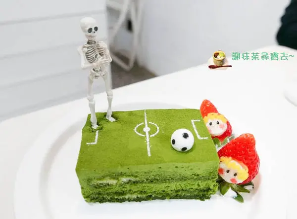 台中 有點甜cafe a littlesweet 被網美霸佔的一家浮誇蛋糕店