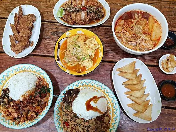 【台中】泰小葉：平價道地泰式料理｜台中捷運美食｜北平路商圈美食