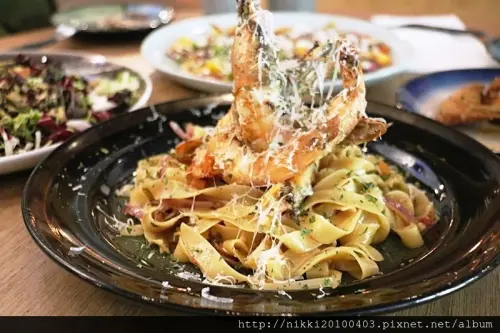 GUMGUM Beer & Wings  101世貿捷運站餐酒館推薦 台北包場餐廳推薦