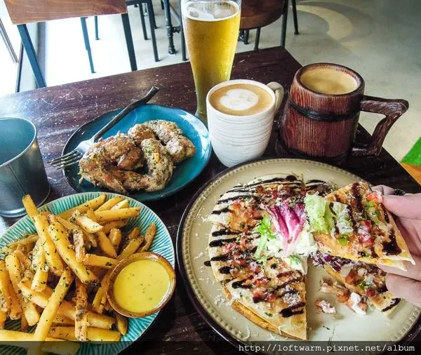 台北信義區餐酒館推薦 GUMGUM Beer & Wings 雞翅啤酒吧 近101世貿捷運站 台北包場餐廳! 聚餐約會慶生美式酒吧!