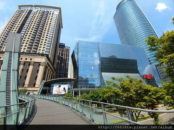 電話打不進去？【板橋 海底撈】 偷偷告訴你？如何搭電梯直達海底撈 路線大攻略