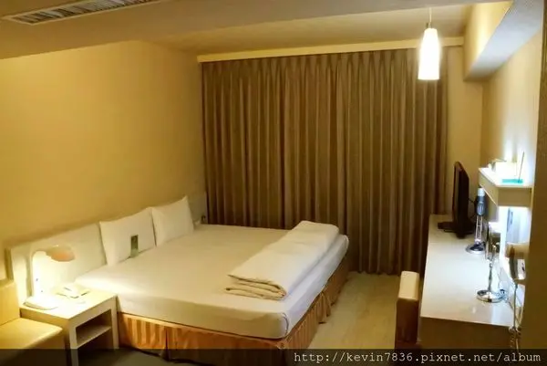 高雄溫馨舒適的<樂逸商旅－六合夜市南華館>有豐富多樣化的早餐與下午茶,近六合夜市,生活機能非常便利