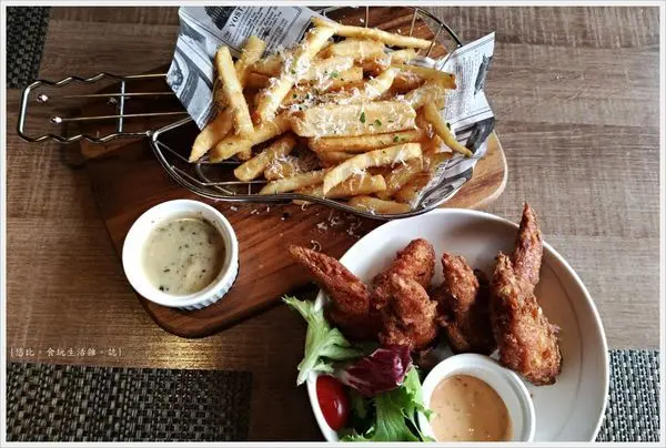 [台北|CP值超高的商業午餐。À Point Steak & Bar 艾朋牛排餐酒館]