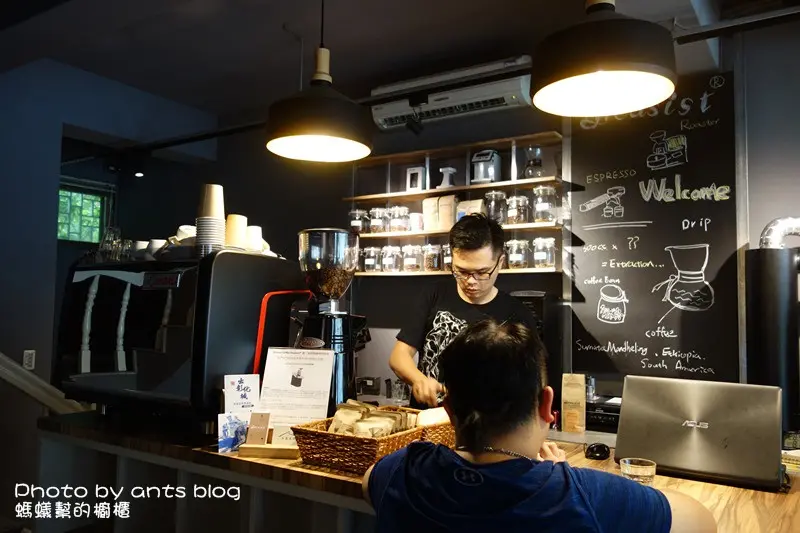 【彰化員林】Dreasist Coffee Roasters 郡‧瑟斯特咖啡烘焙者；專業烘豆，咖啡豆專售，可試喝。