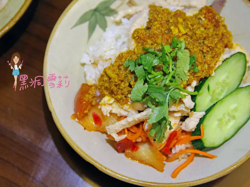 【食記】桃園／中壢「版納傣味」．傣族米干/食尚玩家〃龍岡忠貞市場