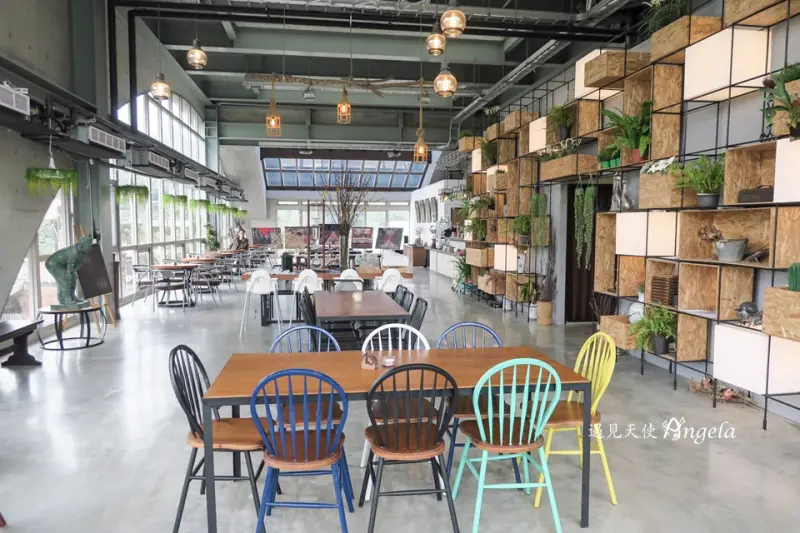 一周只開三天文青工業風咖啡廳 Arc cafe 網美必拍 - 遇見天使~Angela