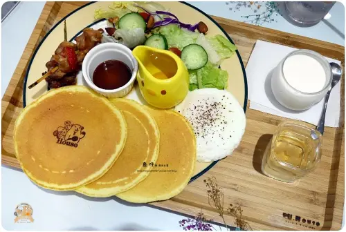 【台中.南屯】Pu House 皮悠好食。鄰近IEKA、學區好評推薦豐富早午餐，現下最流行花草拍照IG熱點環境