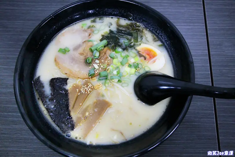 南屯|五藏拉麵，台中百元拉麵。 - 微笑Joe幸運