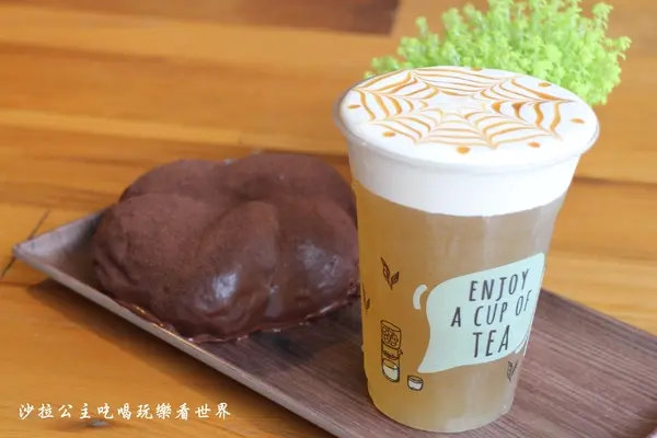 士林夜市美食/髒髒包『台灣不二茶鋪』不限時/有插座.wifi/飲料/烘焙麵包/世界金廚冠軍許燕斌/劍潭捷運站