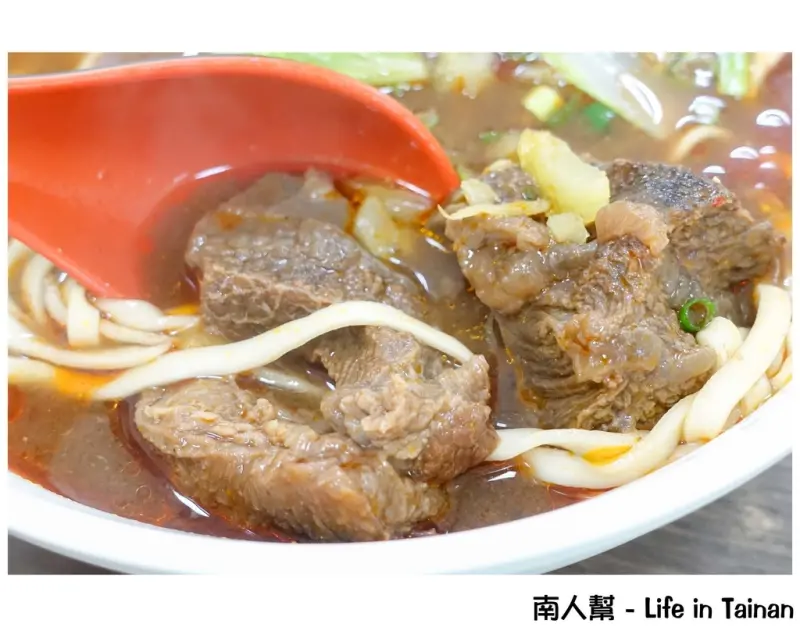 【台南善化區-美食】牛肉麵｜啤酒火鍋｜善化啤酒廠美食 ~ 台灣牛肉美食創作坊