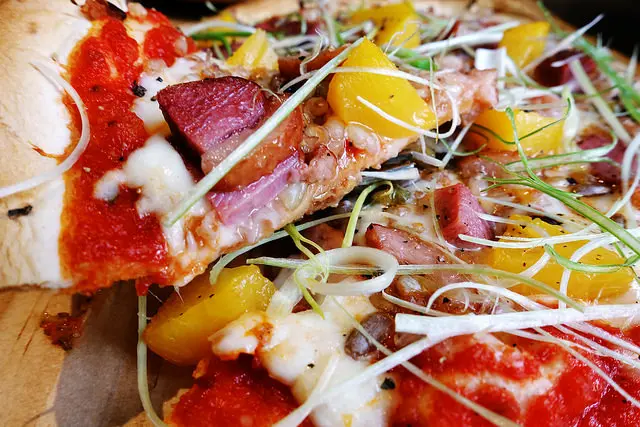 【台灣，桃園市，中壢區】好開心有越來越多有趣的店出現，挺喜歡的一家小餐館~玩味餐桌tasting table (西班牙料理) 。
