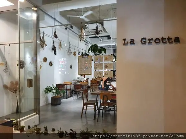 台北市中正區-La Grotta