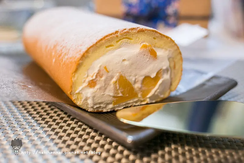 台南亞尼克安平店．網購甜點冠軍．香濃不膩口的生乳捲美味登陸!!