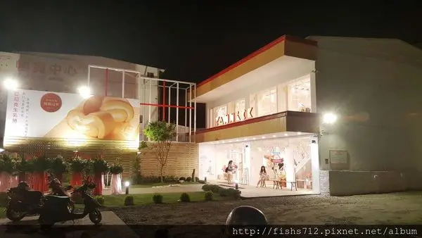 台南 餐廳 亞尼克菓子工房 生乳捲 蛋糕 咖啡 親子DIY