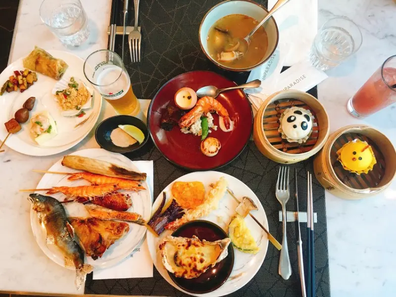 《台北❤️信義》饗饗🥂全台北最難預約的吃到飽，高級食材配101夜景CP值超高