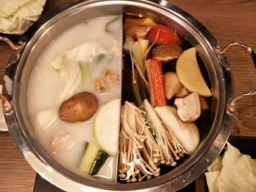 【樂崎火鍋】16盎司大口吃肉｜鴛鴦鍋｜湯頭鮮甜美味