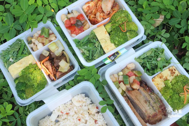 午餐外送/自取餐盒：蜂鳥食堂～多蔬菜，減油不清淡的美味健康飯盒，app訂購結帳好方便