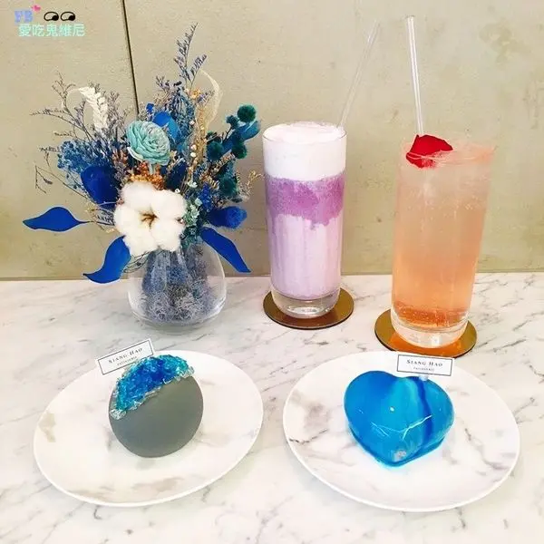 台中也有大理石紋鏡面蛋糕甜點店了! SIANG HAO Patisserie就位在太原路上,鏡面大理石紋蛋糕 好吃又好拍
