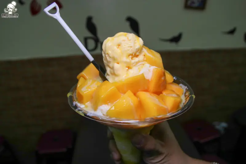 用心的手作透心涼冰品，平價消費的夏雪冰棧 X 傳統冰品、芒果甜筒、西瓜冰