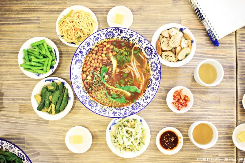 台中西區│老阿太麵館＊金典勤美美食新選擇。正統川味麵食傳承飄香。還有獨家臭腐乳等你來嚐鮮