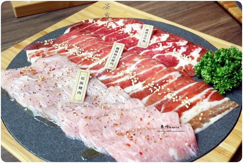 【台中.西屯】茶六燒肉堂 朝富店。輕井澤品牌高單價套餐燒肉店，終於從南部開回來台中了...(試營運期間6/28~7/8消費贈送松阪豬兌換卷)
