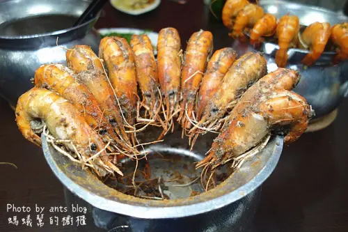 一品活蝦漢口店|滿滿現撈新鮮泰國蝦，五星級泰國蝦料理，適合夜晚小酌聚餐。