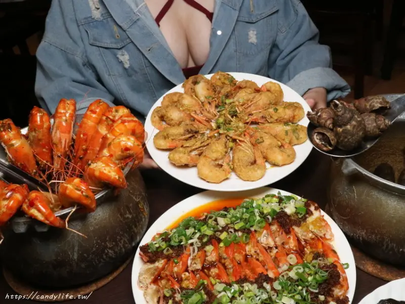 一品活蝦-台中漢口店│台中活蝦料理22吃，還有暖暖鍋物，營業至凌晨三點，老闆娘超正！