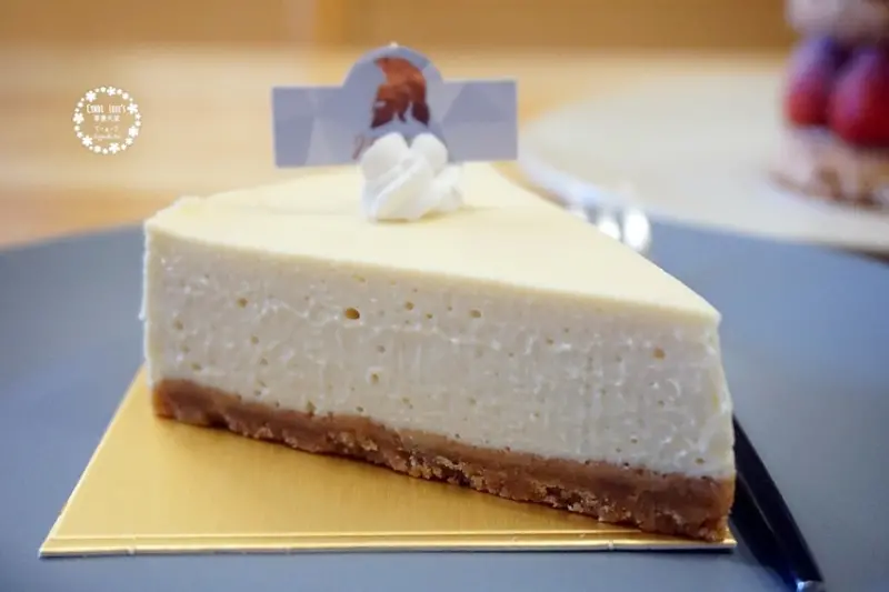真騎士烘培，中國醫附近超平價乳酪蛋糕，超人氣乳酪蛋糕70元起 - Cyndi loves享食天堂