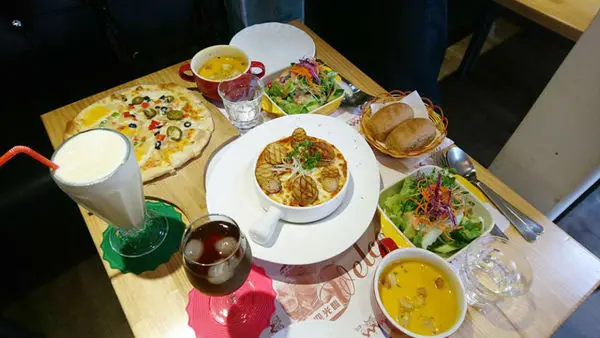 新北蔬食!!汐止食采集思--義式料理、義大利麵、披薩~品味蔬食的樂趣