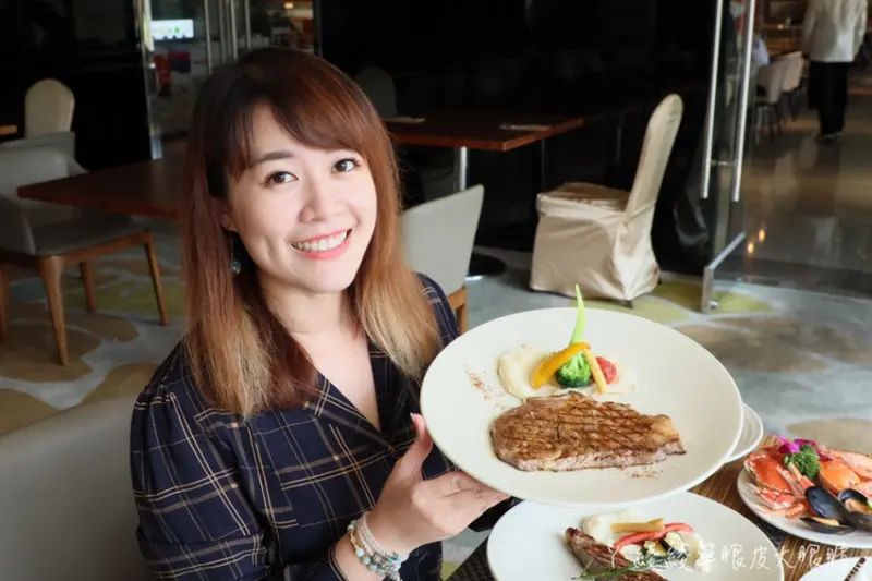 排餐無限續點還有自助吧吃！新竹牛排吃到飽！竹湖暐順麗緻文旅推出犇牛饗宴，加價不到千元可入住飯店 - ㄚ綾綾單眼皮大眼睛