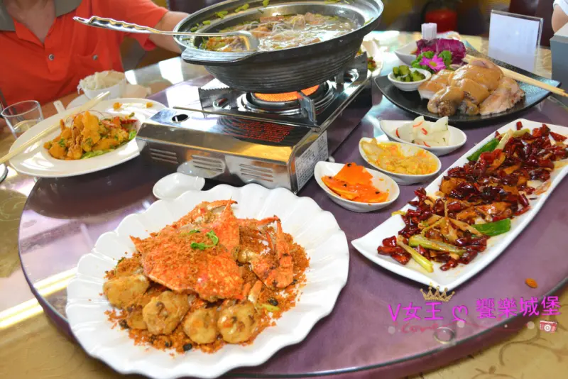 【淡水美食】新北 老淡水餐廳 ~ 給你最新鮮的海鮮料理，更是家庭聚會、桌菜合菜、尾牙餐廳 的最佳選擇