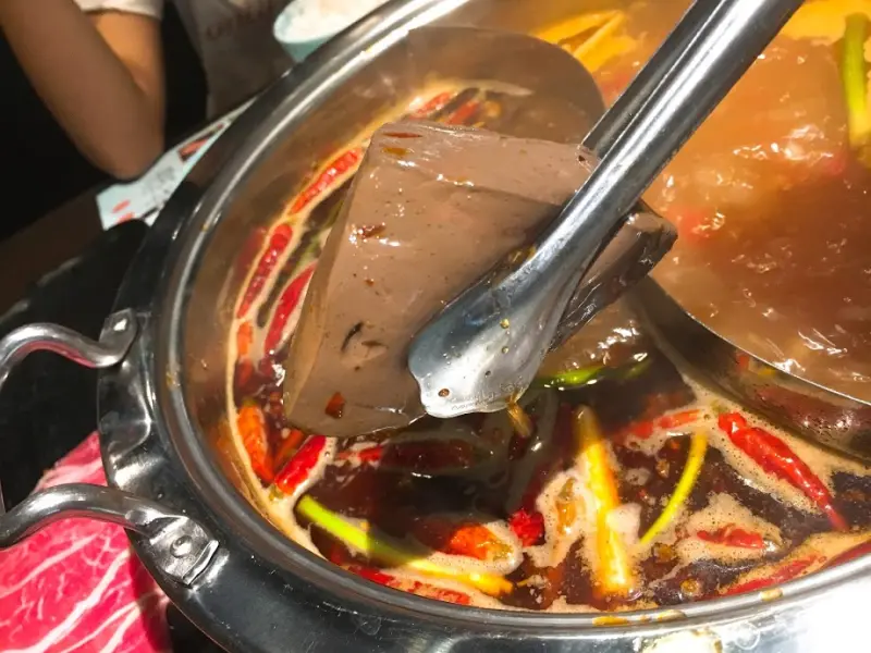 [桃園]麻辣一哥養身麻辣火鍋。四川正宗麻辣鍋（中山店）