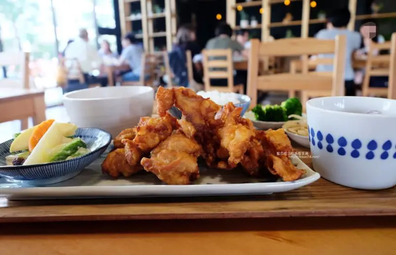 彰化員林│丰富食堂-彰化推薦家庭料理美食店家.有好感度的日系文青 - 藍色起士的美食主義