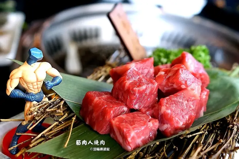 新竹北區 ✿ 筋肉人燒肉 ✿ 無煙燒烤 / 頂級澳洲和牛燒肉 / 澳洲巧克力純血和牛 / 新竹燒烤 / 新竹燒肉 / 新竹車站附近美食 / 有包廂, 聚餐推薦