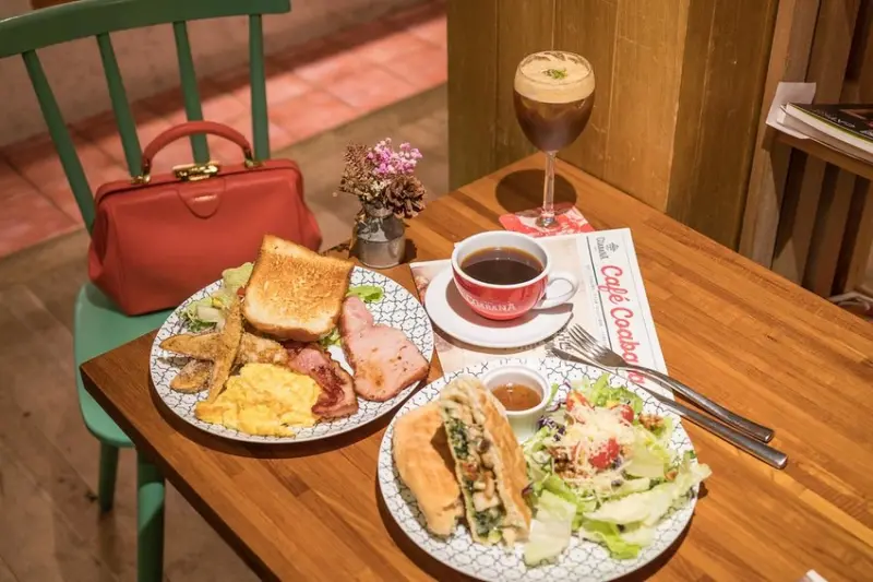 民生社區小古巴｜咖啡輕食 Cafe Coabana (古巴娜咖啡） 網美最愛的拍照打卡點、異國風咖啡館、早午餐