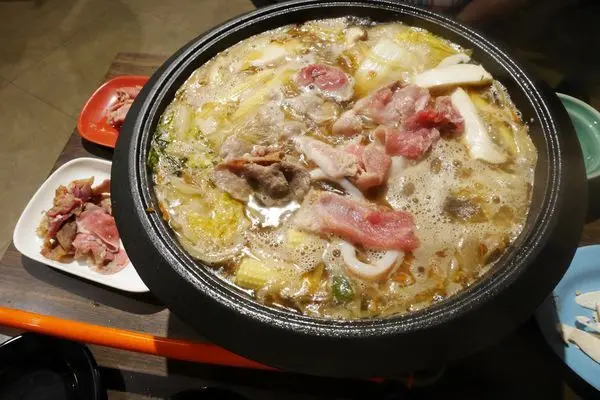 [台中] 食藝石頭火鍋 實力派隱藏版超強湯頭石頭火鍋