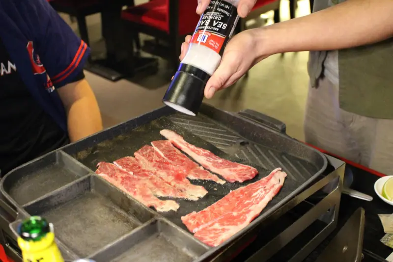 東區燒烤吃到飽推薦→夜店風明星燒烤吃到飽599UP BY~皇上吉饗極品唐風燒肉