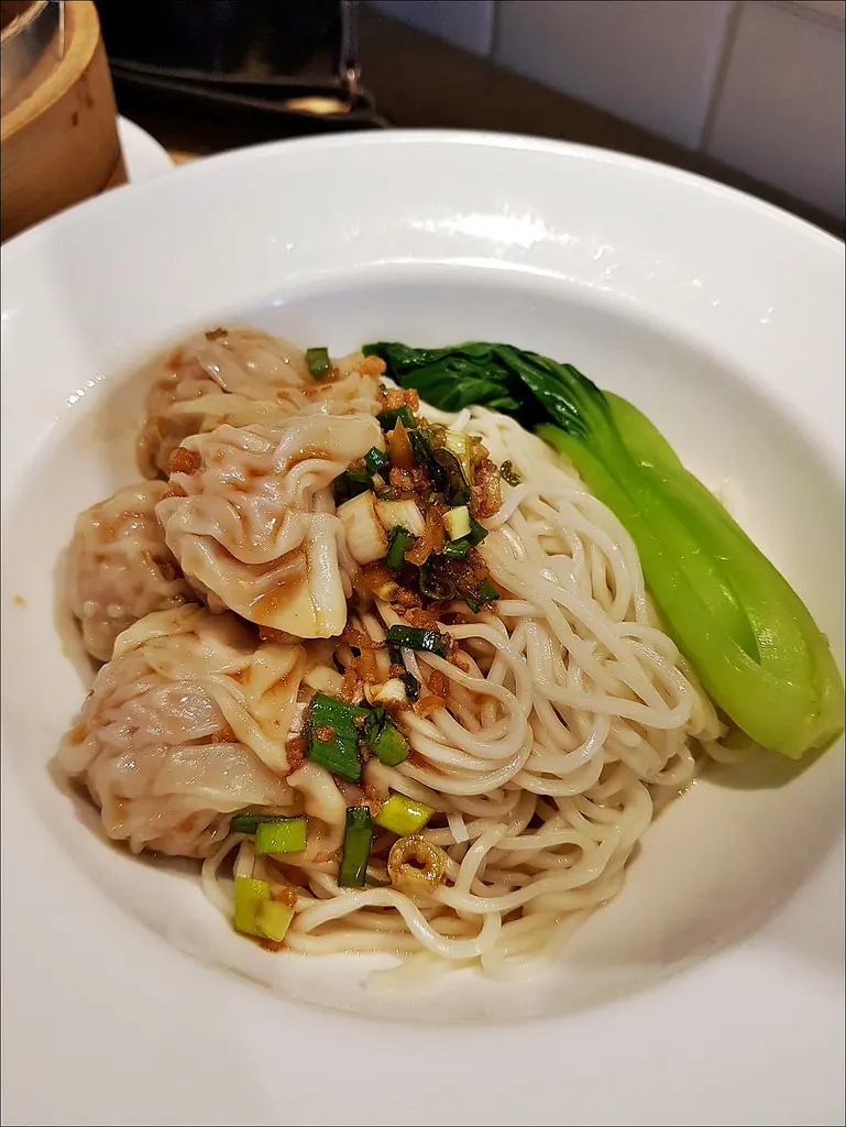 [台中] 小戶商行 廣三SOGO推薦美食 精緻麵食麵點有點小貴但好吃