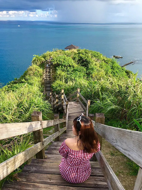 | Taiwan Haulien 台灣 花蓮 豐濱鄉 ☻ 大石鼻山 | 花蓮最美觀海步道 . 整片蔚藍的太平洋盡收眼底 . IG花蓮最新熱門打卡景點