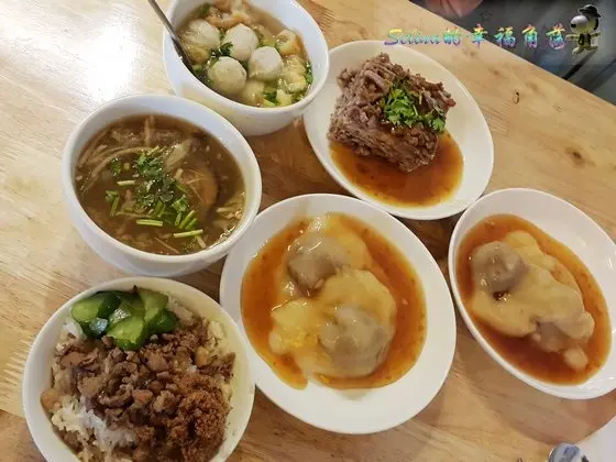 (已搬遷)高雄•外皮Q手作肉圓&全芋頭作的紮實芋粿【小東傳奇 手作肉圓專賣店】傳統美食小吃-