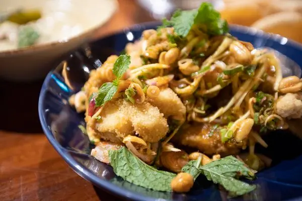 心泰原創泰國料理 Thai Heart Original Thai Food - 醬汁成就一切