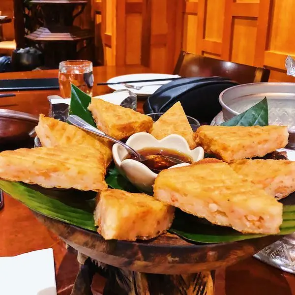 [台北泰式]大安信義安和站「心泰原創泰國料理」道地開胃的泰北菜/厚厚蝦餅好滿足/家鄉蒸魚好特別/套餐划算選擇多/服務貼心裝潢氣氛佳(附菜單)