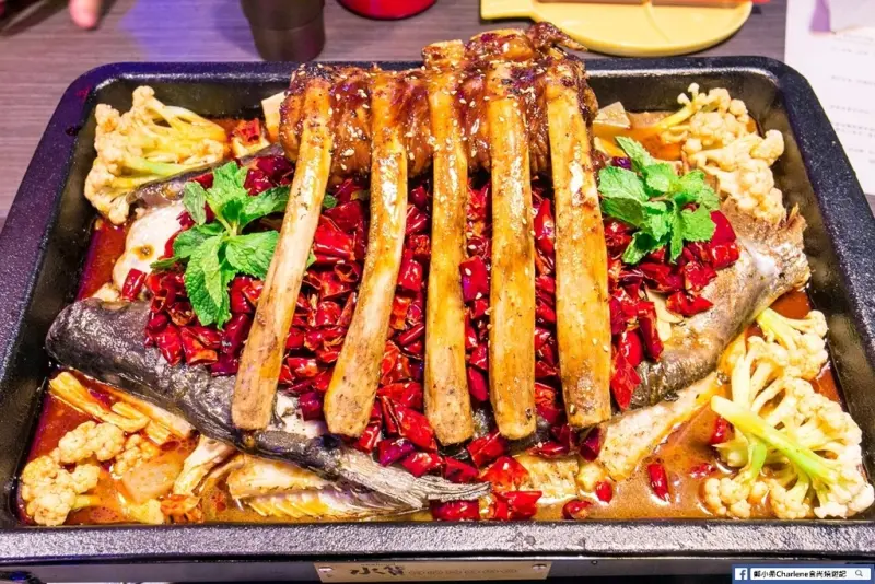 【新北中和】水貨(中和店)－全新開幕好吃餐廳推薦！上海最時尚烤魚品牌，一魚多吃好美味！COSTCO好事多旁(合作)