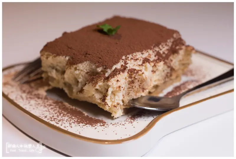 『台中-逢甲』本心三明治。甜點- CP值超高！！絕對對得起你的荷包的～宵夜三明治、甜點