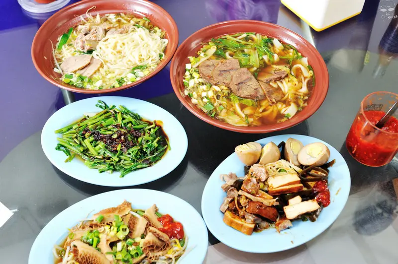 [苗栗好吃]拓荒者飯麵館，白沙屯新食代，拜媽祖順便可以品嚐道地美食