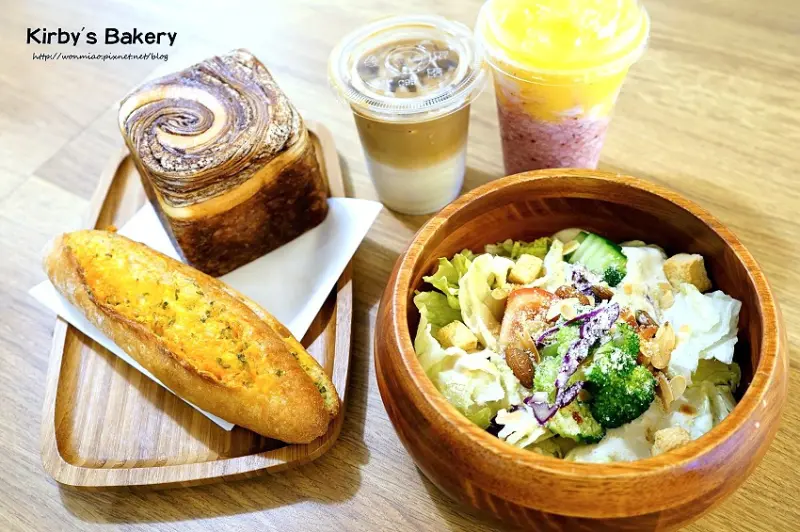 『體驗團』美食分享 ✿ Kirbys Bakery ✿ 忠孝復興 / 平價美食 / 夏日輕食 / 沙拉 / 三明治 / 早午餐 / 手工烘焙 / 下午茶  推薦 (完整菜單/價目表)