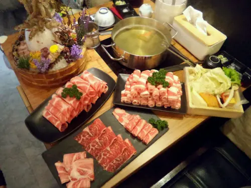  台北松江南京 婧Shabu 豪華海鮮+超澎派肉肉吃的肚皮嫑嫑的~